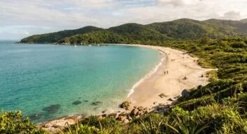 As 42 Praias da Ilha da Magia