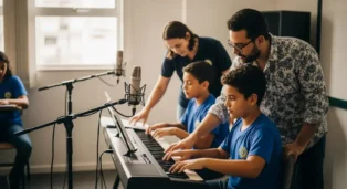 Confira 3 escolas de música para fazer aulas de canto em Floripa
