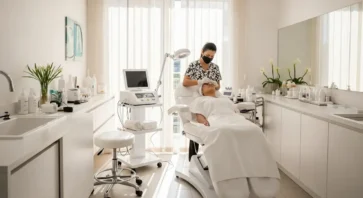 Veja as 3 clínicas de estética para fazer limpeza de pele em Floripa