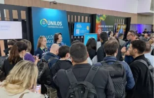 Ailos Únilos renova parceria com ACATE e ACIP em 2026