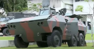 Blindado anfíbio é doado para a Polícia Militar de SC Blindado anfíbio é doado para a Polícia Militar de SC