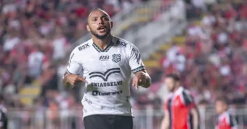 Felipe Augusto deixa o Figueirense em meio a crise
