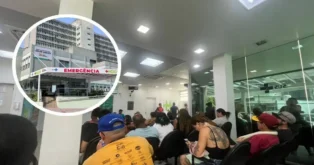 Pacientes enfrentam filas na emergência do Hospital Celso Ramos em Florianópolis