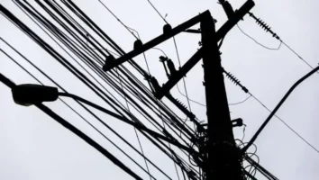 Furto de fios causa falta de luz no bairro Pantanal em Florianópolis