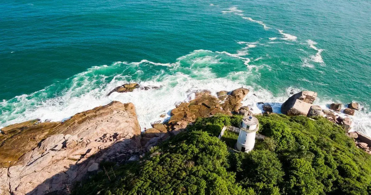 (Foto: ND Mais / Divulgação) Cinco trilhas em Florianópolis para explorar paisagens paradisíacas