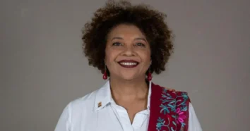 Vice-reitora da UFSC renuncia e critica gestão do reitor em Florianópolis