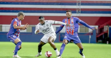 Figueirense enfrenta Carlos Renaux em jogo decisivo