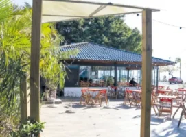 Koxixos: Conflito Judicial e Ocupação Irregular em Florianópolis