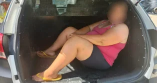 Mulher presa em Florianópolis por estupro de vulnerável