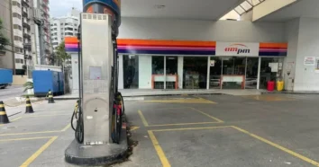 Posto de gasolina fechado em Florianópolis
