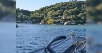 Pousada Ilha do Papagaio: Luxo em Meio à Natureza