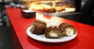 Tradicionais almôndegas do ORI recebem Selo ARTE em Florianópolis