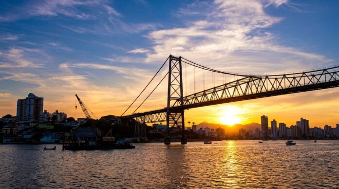 Revitalização do Parque Náutico em Florianópolis com novas áreas de lazer